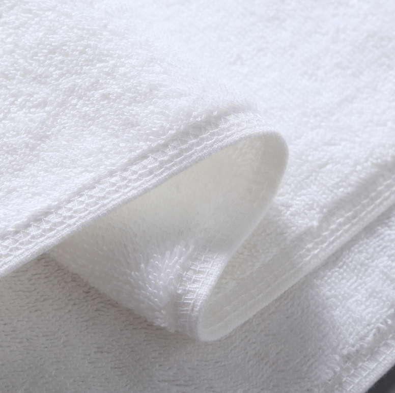 Cotton Embroidered Edge Towels4