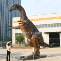Animatronic Therizinosaurus cho triển lãm ngoài trời