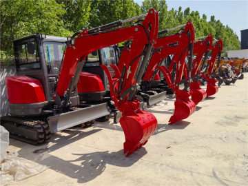 Escavatore cingolato leggero da 0,2 m3 e 50 CV