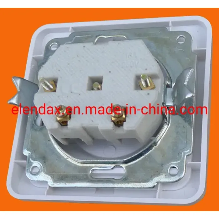Toma de corriente empotrada estilo europeo F2210