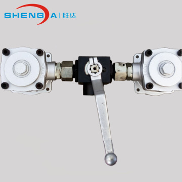 hydraulic duplex inline oil strainer assembly