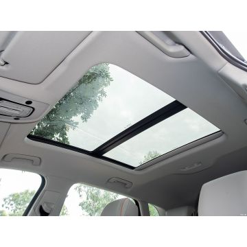 Luxury Electric SUV Guide: Focus on Audi E-tron