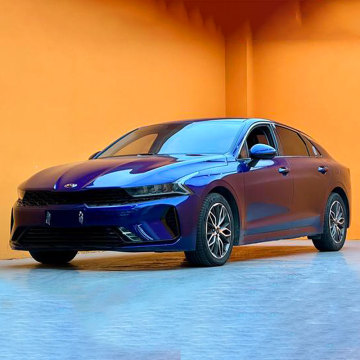 KIA K5 2015-2023 GT-Line 270T CVVD: berlina efficiente in termini di carburante
