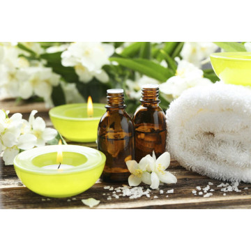 Bulk de óleo de jasmim de grau terapêutico perfeito para aromaterapia, sabonetes, velas, lodo, loções, petróleo yazmin novo