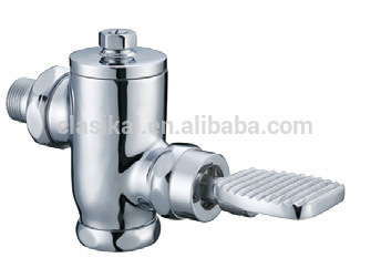 Squantting pan pressure toilet flush valve