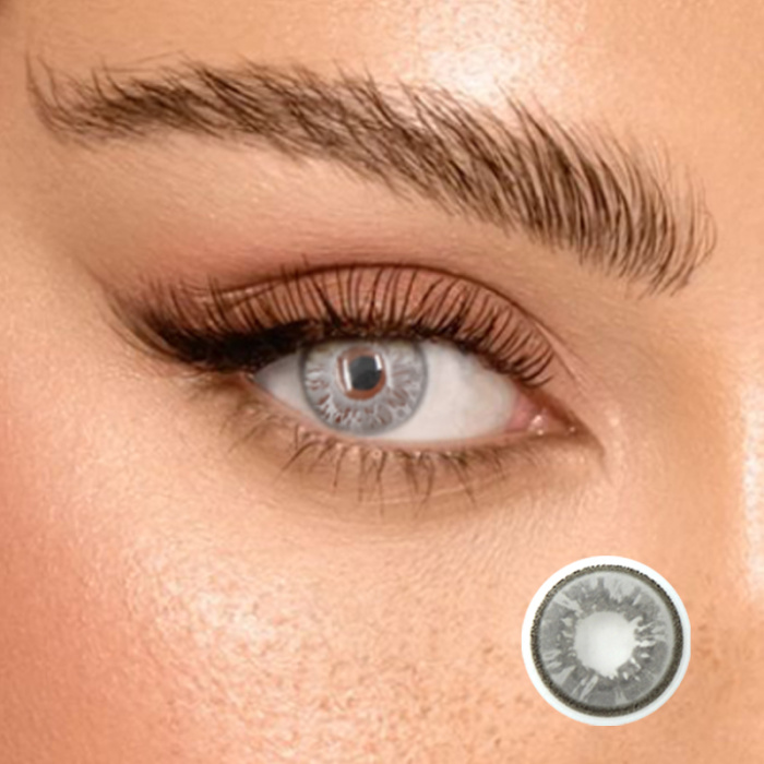 High quality contact lens special makeup is obvious