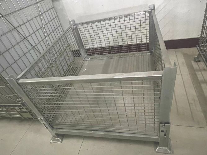 Euro standard foldable metal wire mesh turnover box