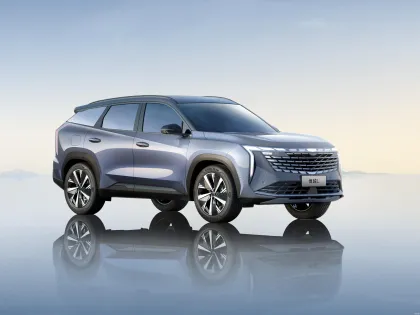 Geely Starray: Leading in High-Speed Hybrid and Electric Vehicle Technology