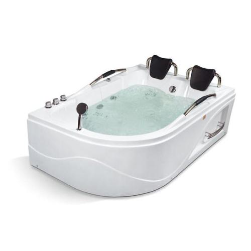 Bathtub Pijat Nyaman dan Nyaman