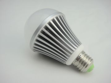 9W LED Bulb E27/26/14 B22 Are Available Be Replaced to 60W Incandescent Bulb