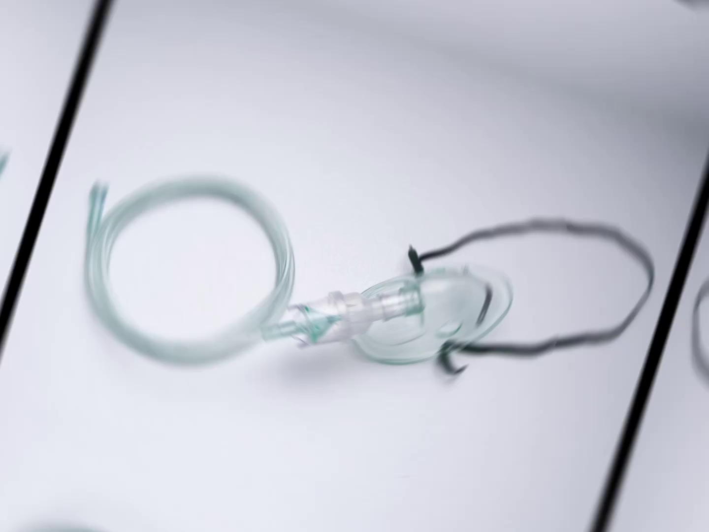 Disposable Medical PVC Oxygen Mask for Adult Use