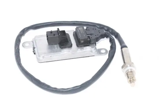 5WK9 6765A Auto Parts Sensor