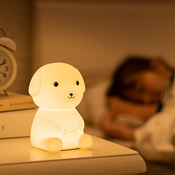 การควบคุมระยะไกลสีสันสดใสมิตรภาพกลางคืน: สวิตช์สัมผัสซิลิโคนเด็ก LED LED Night Light