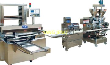 Easy Operating, Cleaning 2 Kinds Of Hoppers, Unique 2 Layer Filling Cake Making Machines
