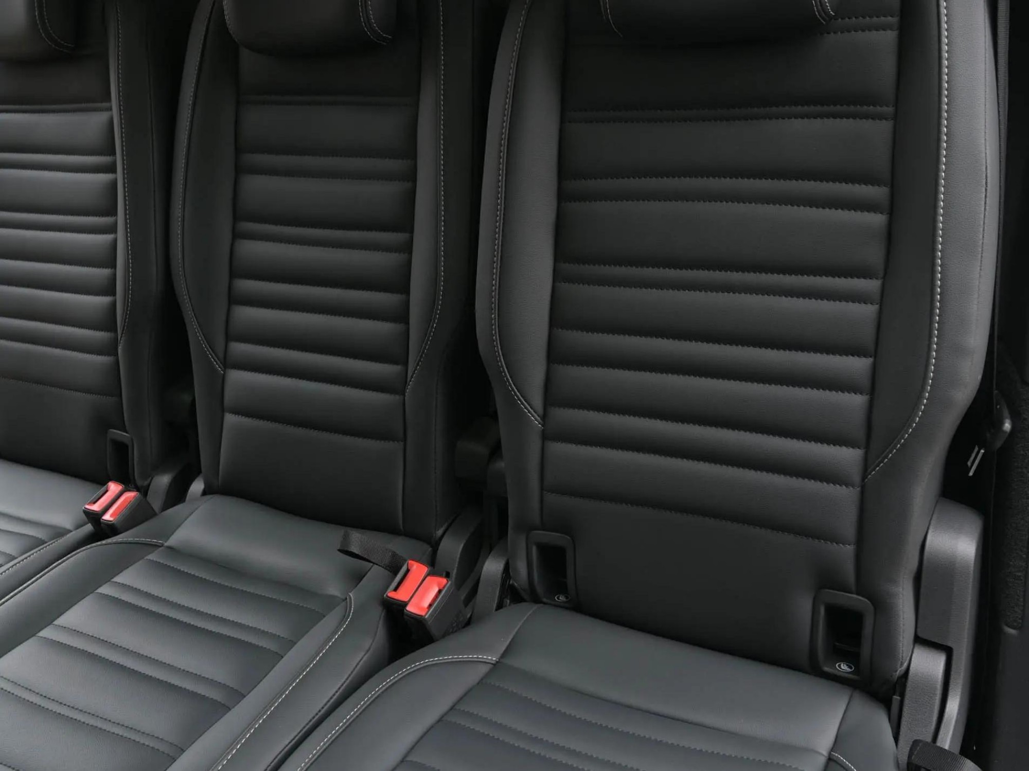 Volkswagen Touran L 2021 Comfort Edition