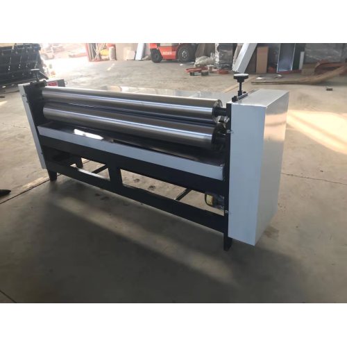 Manual paper creasing cutting machine