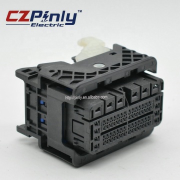 70 pin ECU Zwarte vrouwelijke auto -connector