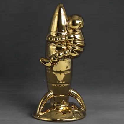2023 Modern Ceramic Rocket & Astronaut Statue - Golden Personalized Home Decor