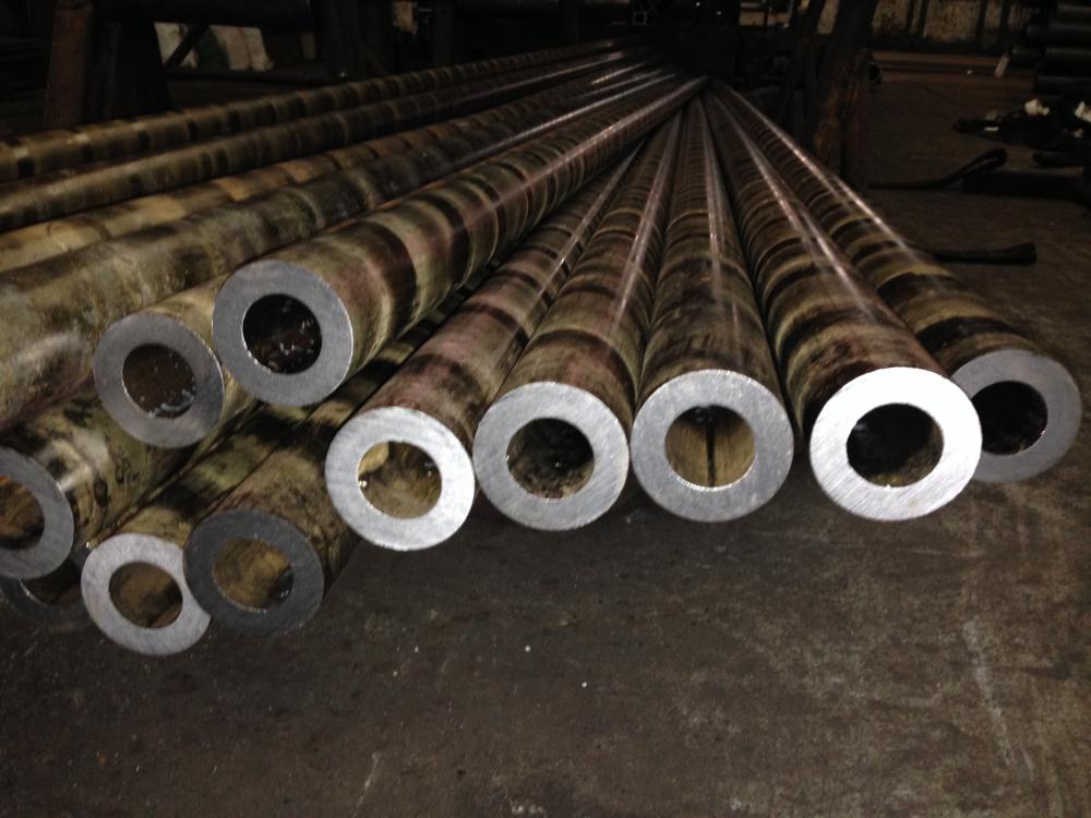 Seamless Steel Tubes,Seamless Carbon Steel Tube,Oil Cylinder Steel Tube,Precision Seamless Steel Tube,Hydraulic Cylinder Steel Tube