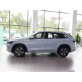 Geely Monjaro Xingyue L에서 러시아어