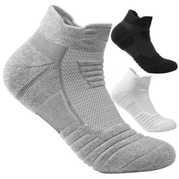 European Thickened Men's Sports Socks for Autumn and Winter