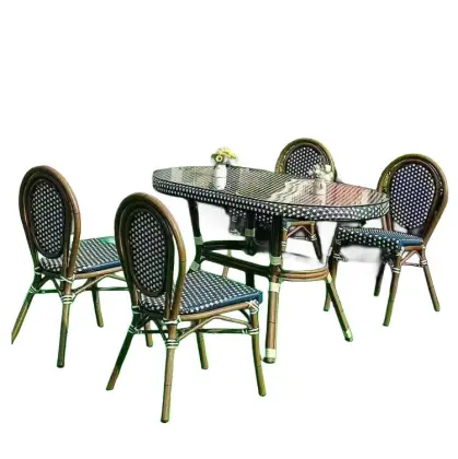 Outdoor Rattan Dining Set - 4 Seat Brown Furniture for Garden and Patio