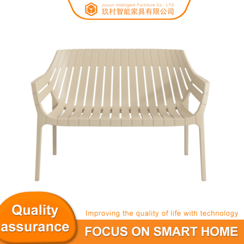 स्टाइलिश दो सीटर आउटडोर बैठने का समाधान