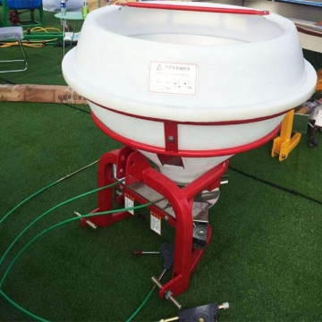 Penyebar baja dan baja yang dipasang dengan traktor dengan corong plastik kapasiti 500kg