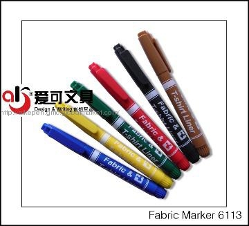 Fabric marker with clip