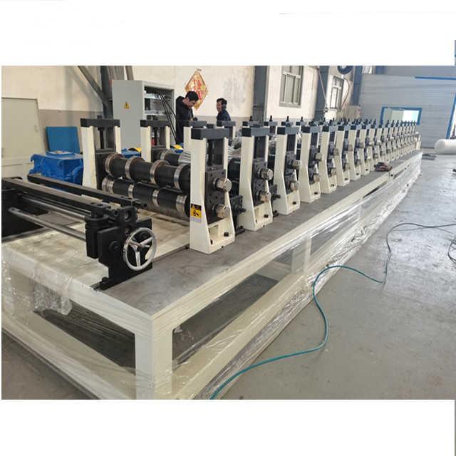 Three Wave Guadrail Rail Plate Machine 2