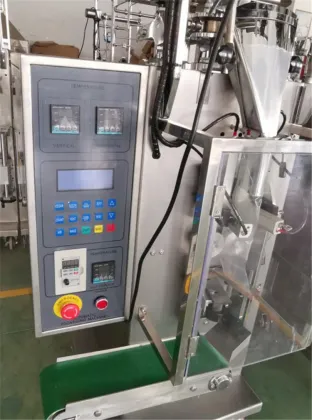 Vertical Liquid Milk Vinegar Soy Sauce Packing Machine