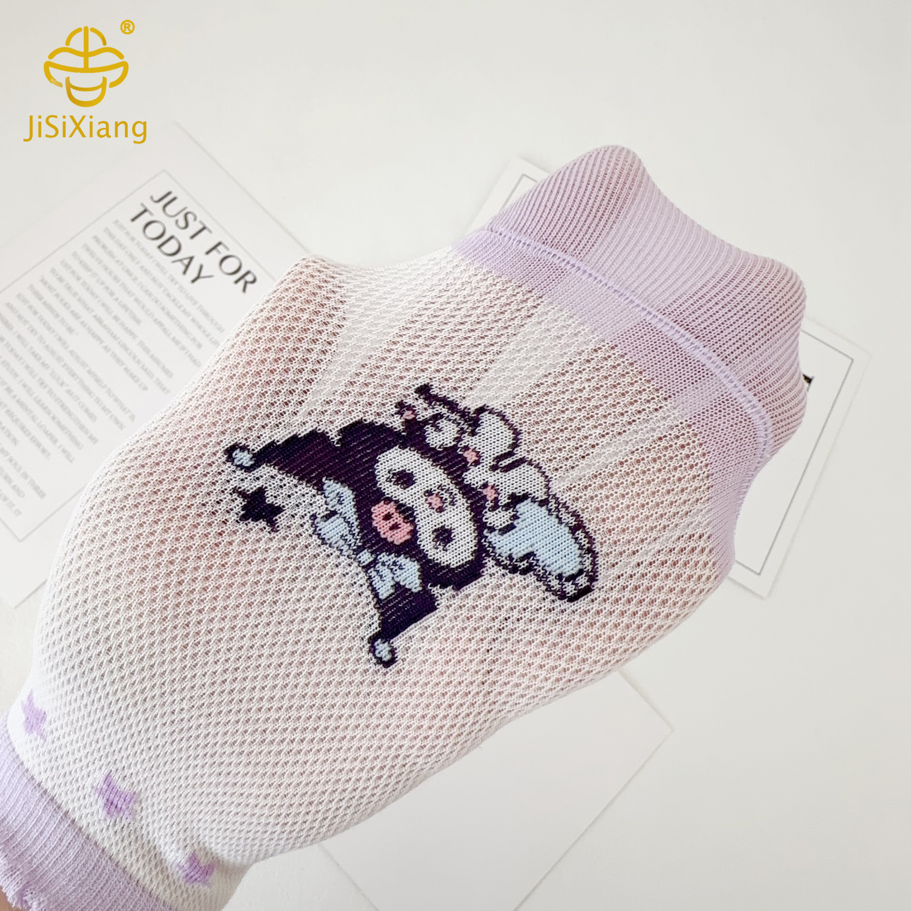 Kuromi Short Socksメッシュ通気性のある女の子の骨のない靴下