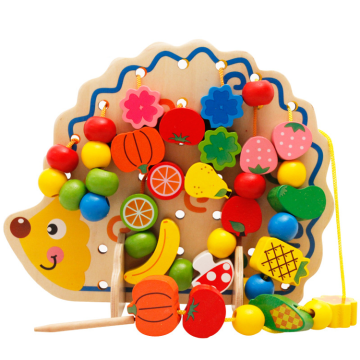 Montessori Wooden Toy: Hedgehog Threading Game with Animal Beads and Rope