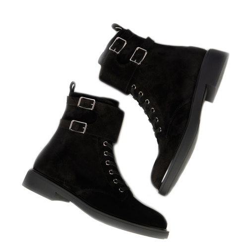 Trendy Women's Short Boots for Everyday Style