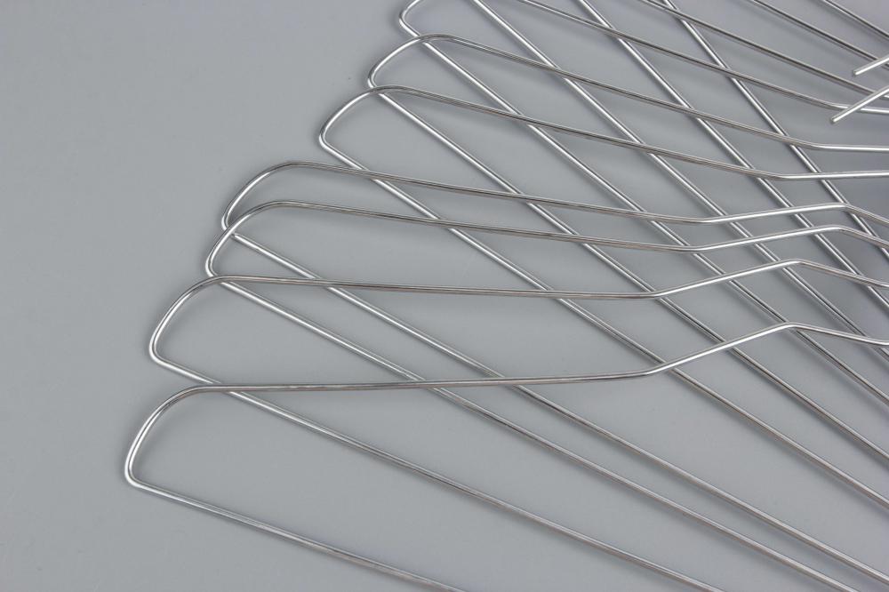 18' Metal Clothes Hanger