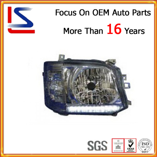 Auto Spare Parts - LED Head Lamp for Toyota Hiace 2011