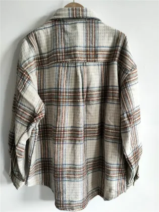Women's Long-sleeved Plaid Shirt