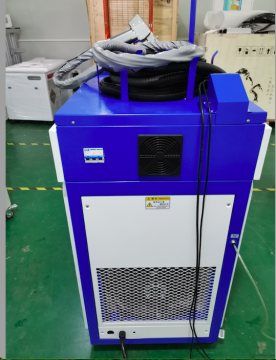 Laser welding machine for auto parts