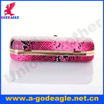 2013 Fashion skull ladies clutch purse U0005-008