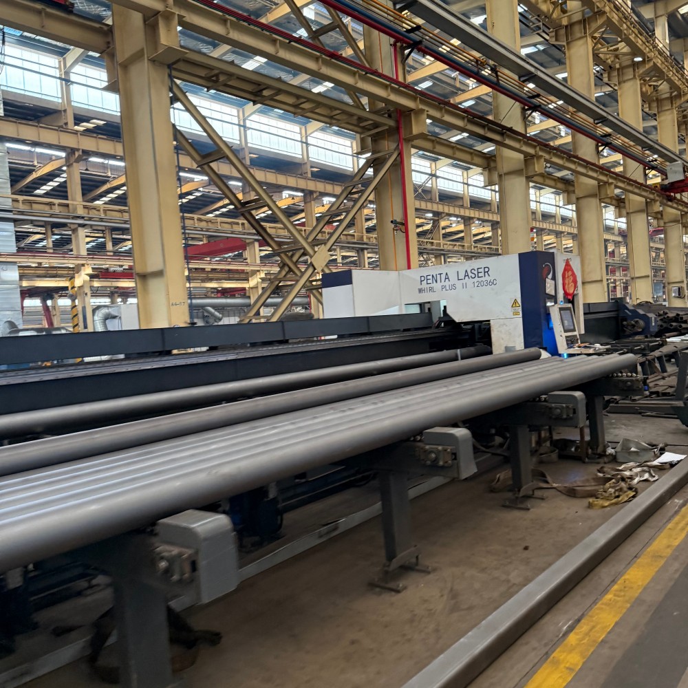 Laser Pipe Cutting Machine (3)