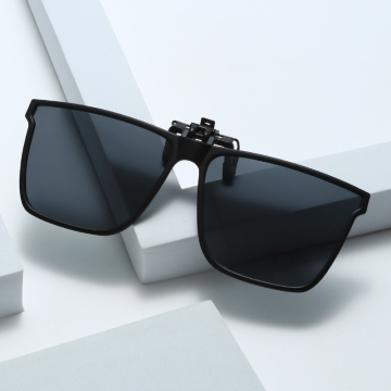 2022 Nieuwe clip-on gepolariseerde zonnebrillen voor brillenframes en fotochrome tinten