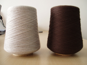 Factory Offer 100% Acrylic Yarn