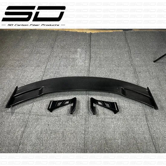 P Style Dry Carbon Fiber Rear Spoiler Wing Kit for R8