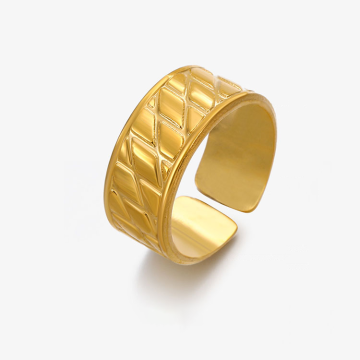 Guangdong Factory Sale Gold Ring Designs for Women