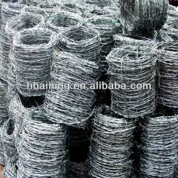 hot dipped galvanized barbed wire fencing