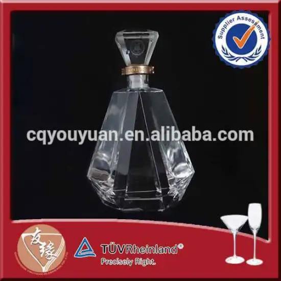 Unique Diamond Shape Crystal Clear Glass Empty Liquor Bottles 500ml
