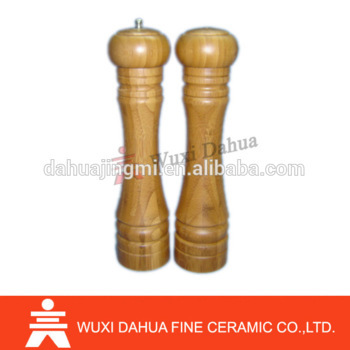 Low cost Novelty handmade Wooden salt and pepper mill