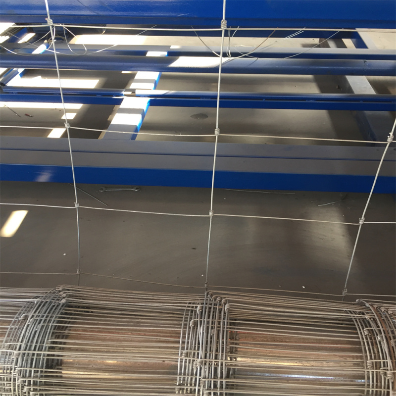 High Speed Fixed Knot Grassland Fence Wire Mesh Machine