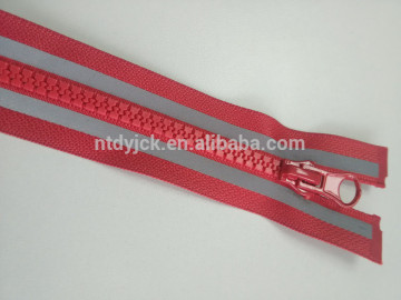 Big teeth reflective plastic resin zippers