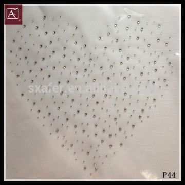 hotfix fashion heart embroidery design patch